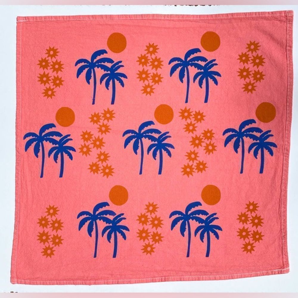 Pink Towel Silkscreened ๐ฏโCotton with Blue Palm Tree and Orange Sun Design Sz20โ